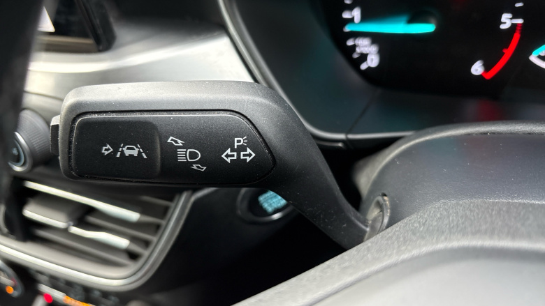 Ford Focus 1.5 EcoBlue 120 Titanium 5dr Auto Diesel Estate